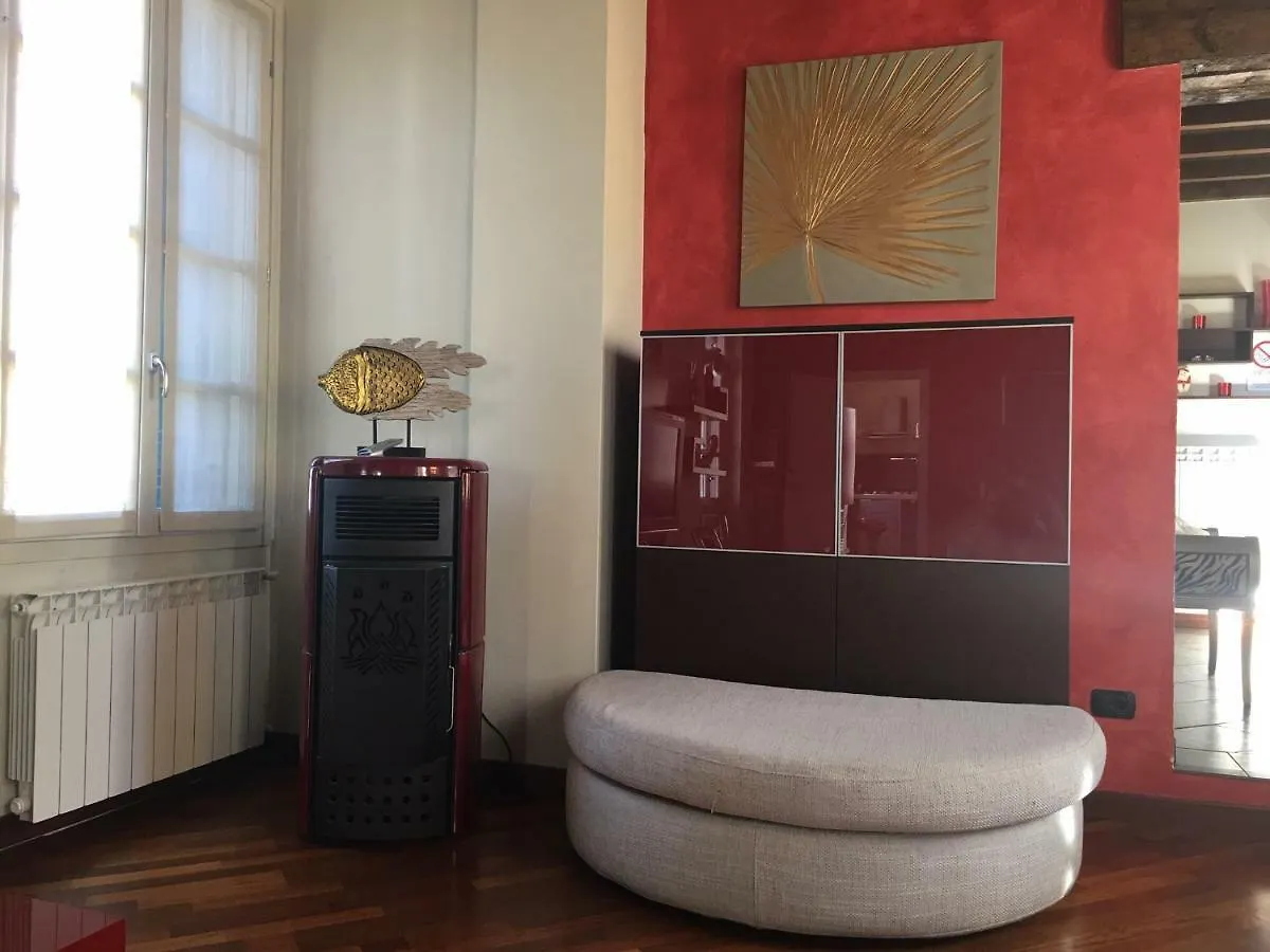 Feeling At Home - Varese Apartment