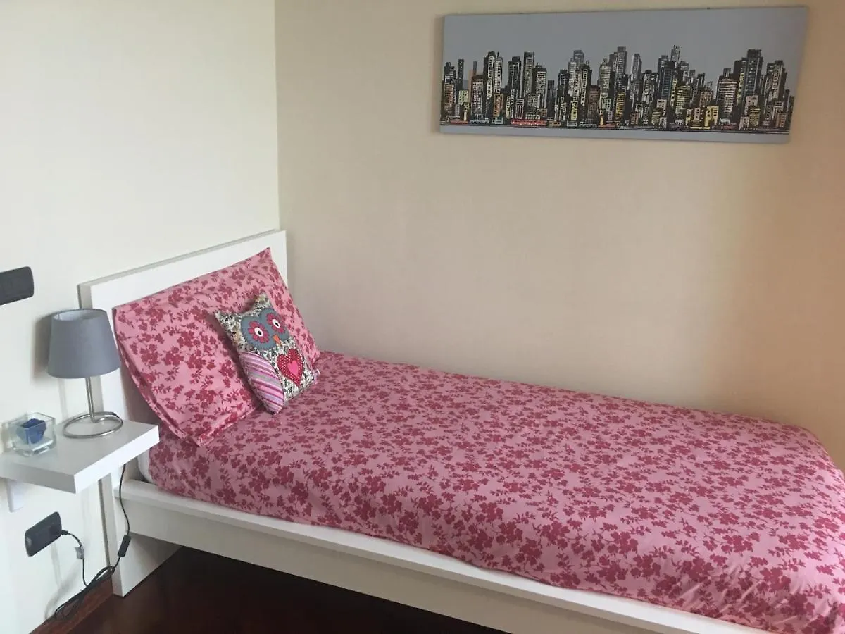 Feeling At Home - Varese Apartment